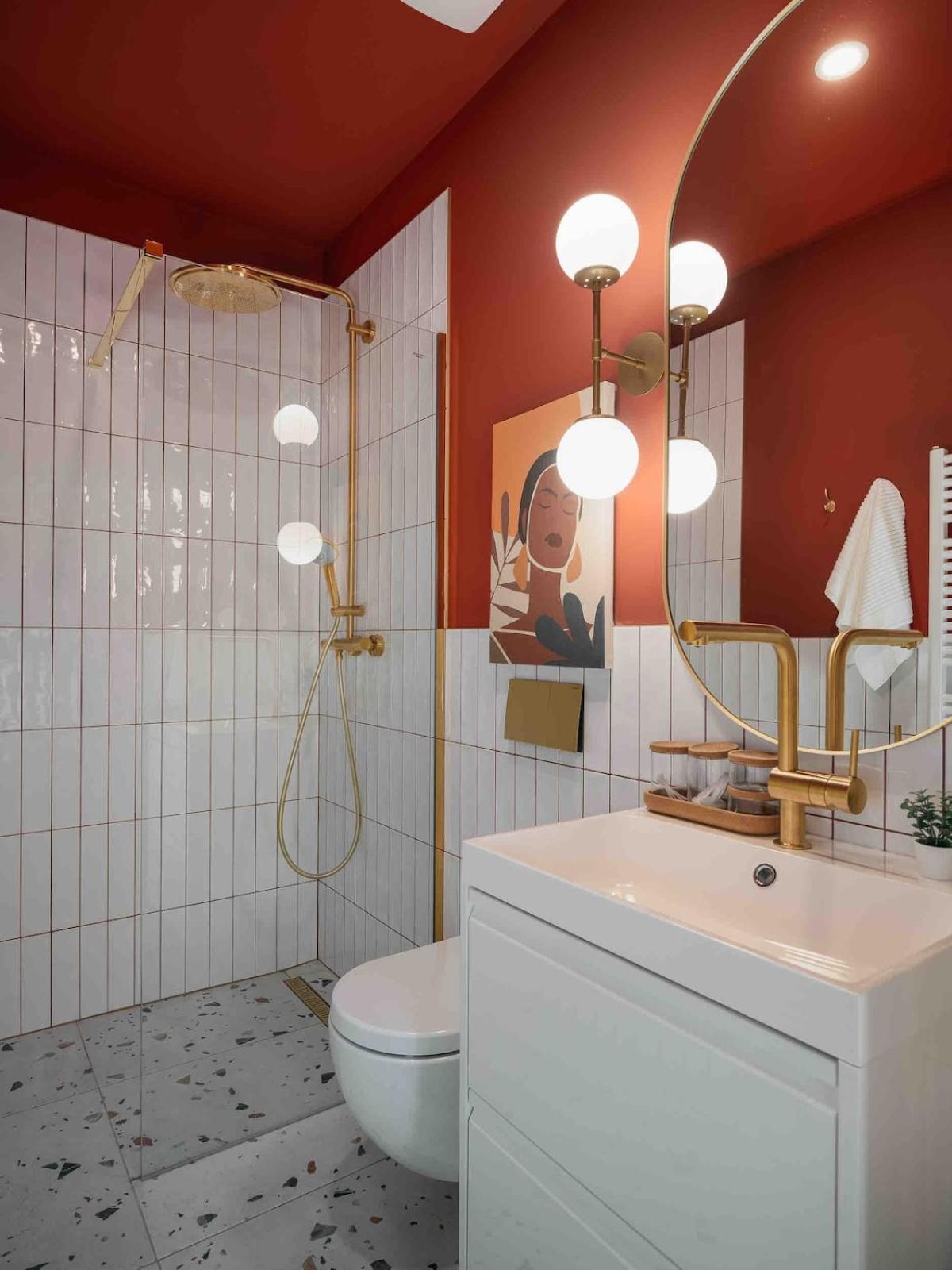 Apartment New! Mini-designer Rooftop Ac & Garden, Castle! Prag